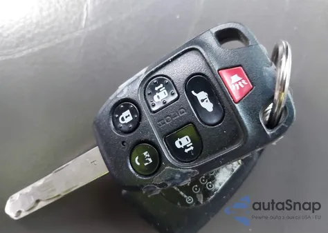 2012 Honda Odyssey Touring/Touring Elite from USA, damaged, VIN 5FNRL5H90CB014551